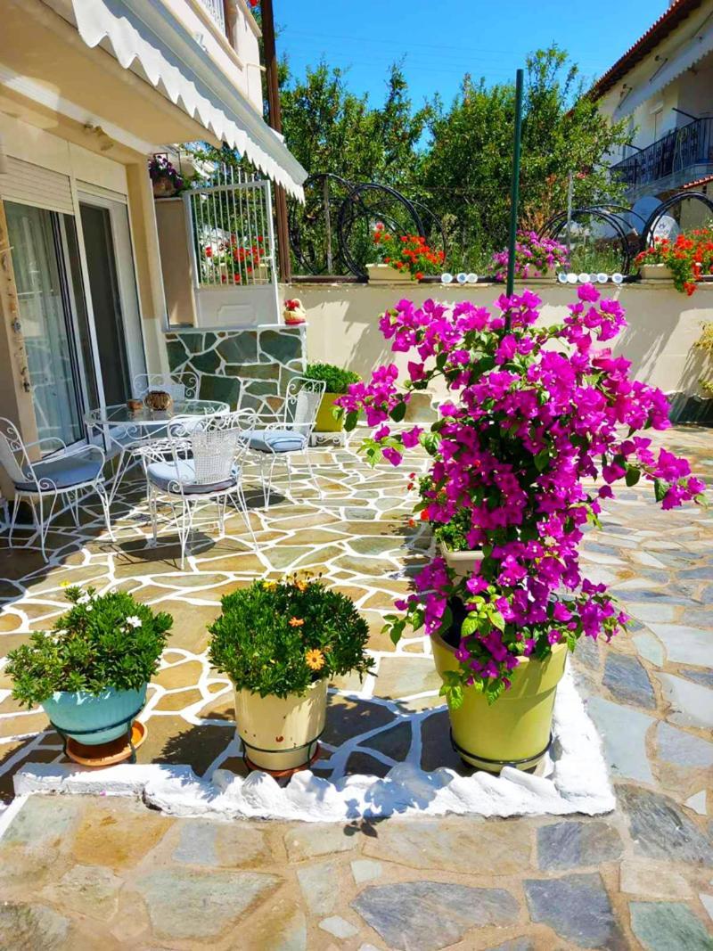 Ferienwohnung Maria'S Garden House Flogita Exterior foto